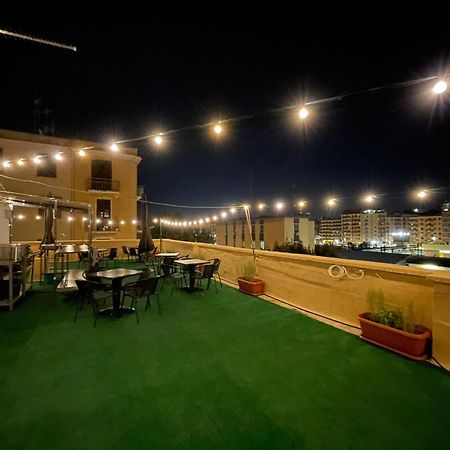 Domus Nikolai Hotel Bari Bagian luar foto