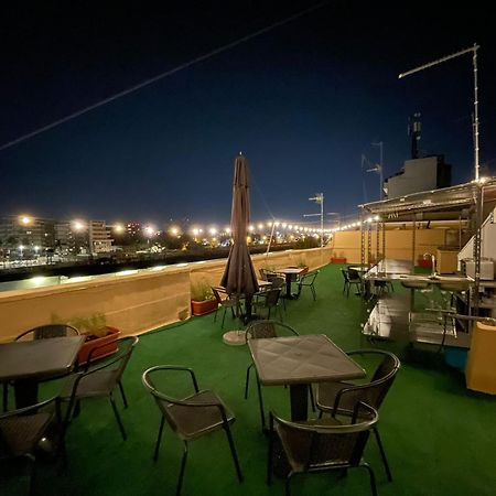 Domus Nikolai Hotel Bari Bagian luar foto