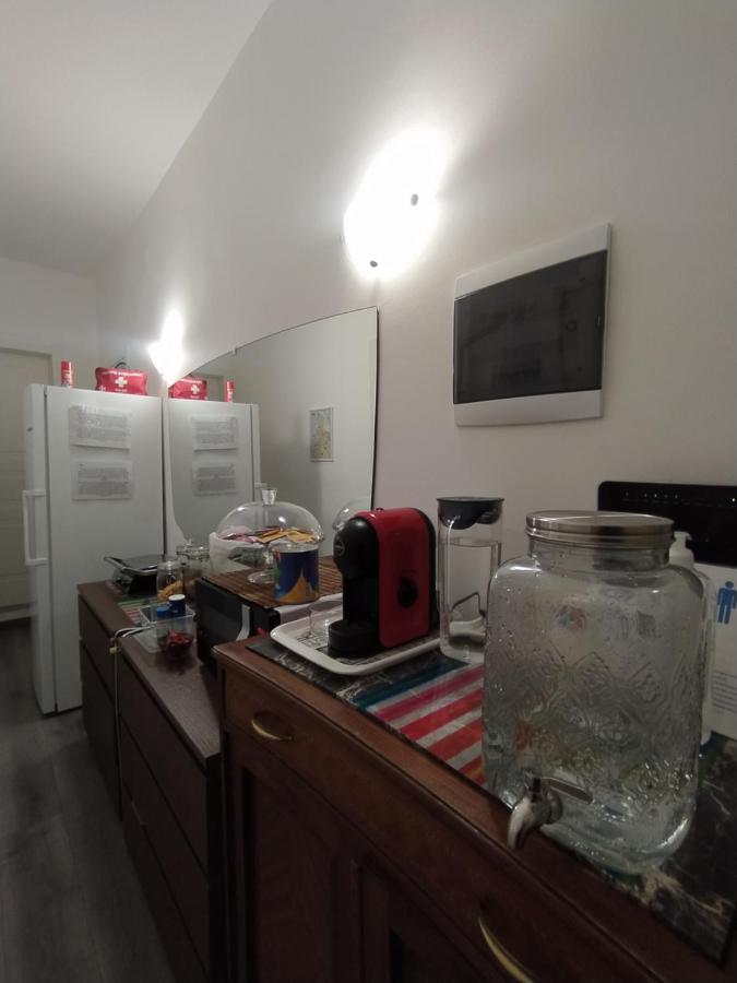Domus Nikolai Hotel Bari Bagian luar foto