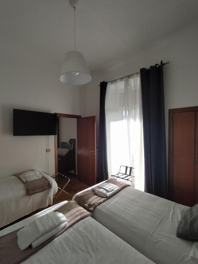 Domus Nikolai Hotel Bari Bagian luar foto