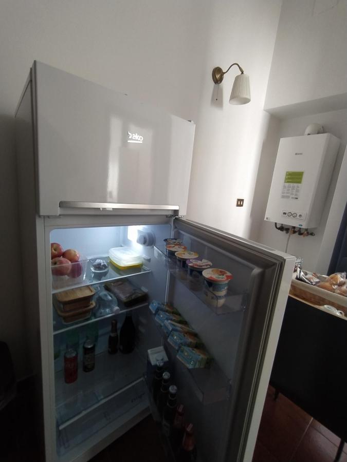 Domus Nikolai Hotel Bari Bagian luar foto
