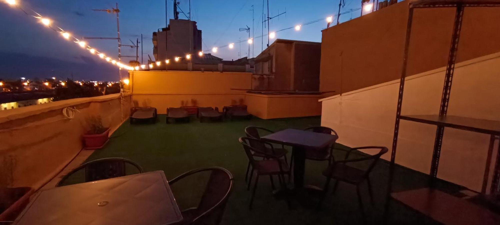 Domus Nikolai Hotel Bari Bagian luar foto